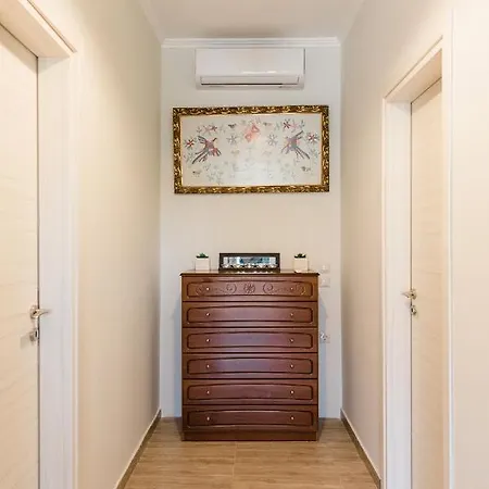 Matoula's House * ニドリ