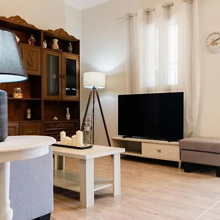 Nyaraló Matoula's House